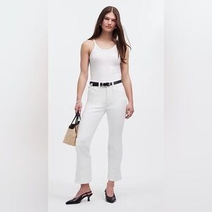 NWT Madewell Mid-Rise Kick Out Ankle Jeans in White, Sizes 25, 26T, & 27